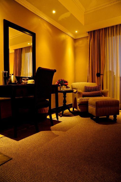 Anta Boga Hotel Bloemfontein Ruang foto